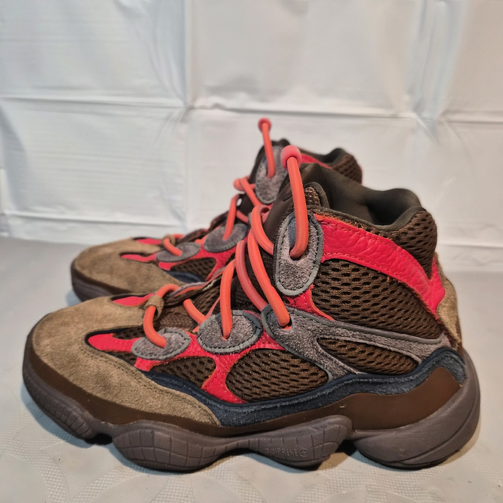 Youth Adidas Yeezy "Sumac" 500 Size 6.5 - Picture 3 of 6